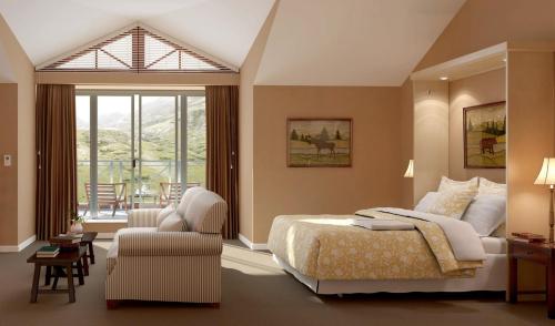 Read more about the article The Beautiful and Versatile Elsa Murphy Bed